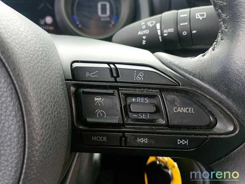 Toyota Yaris Cross 1.5h Active fwd 116cv e-cvt