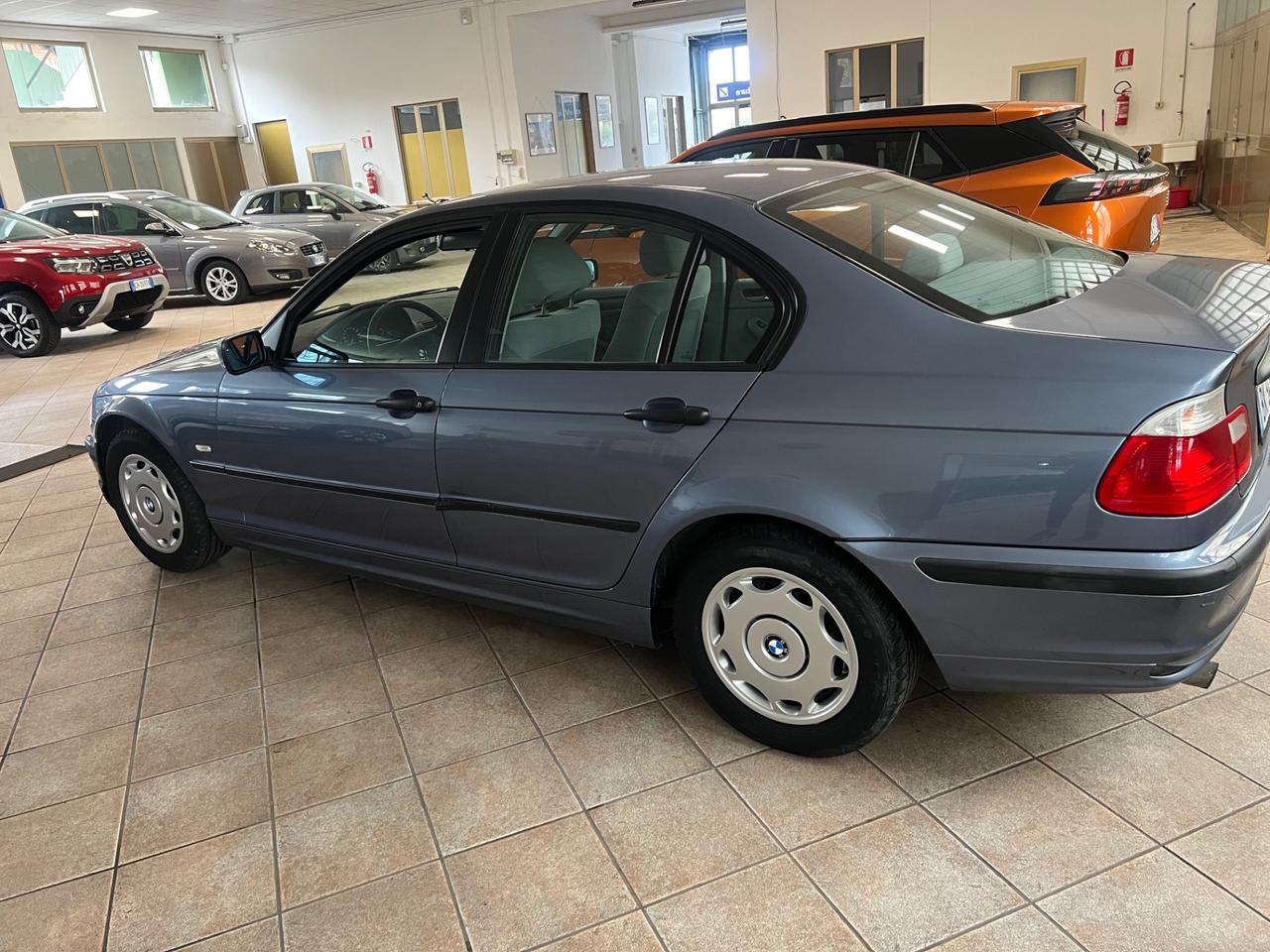 Bmw 318 316i cat 4 porte 160.000 Km 3.400 €, a Broni 184686023 ...
