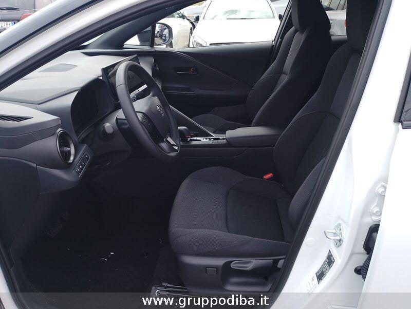 Toyota C-HR 2.0 PHEV FWD TREND