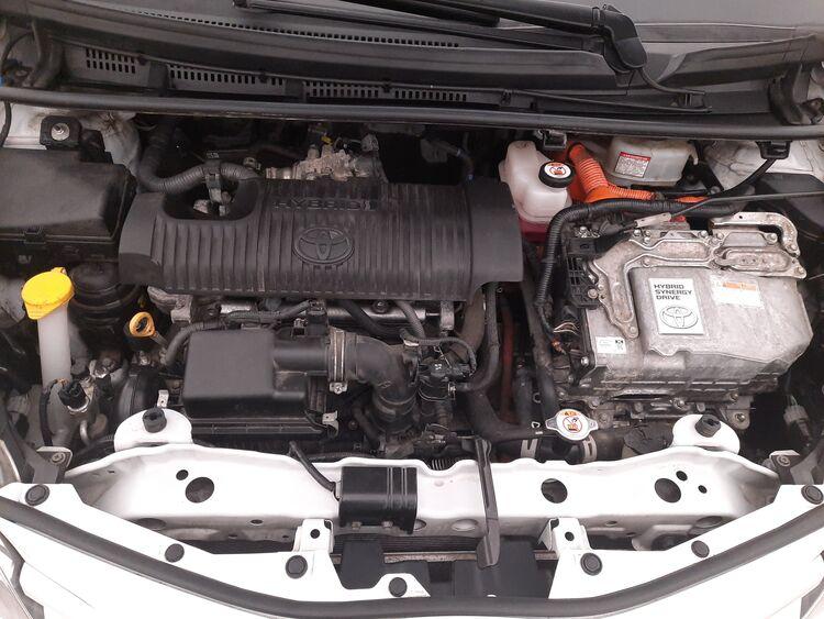 Toyota Yaris Hybrid Business BR706866 1.5 Full Hybrid 101CV