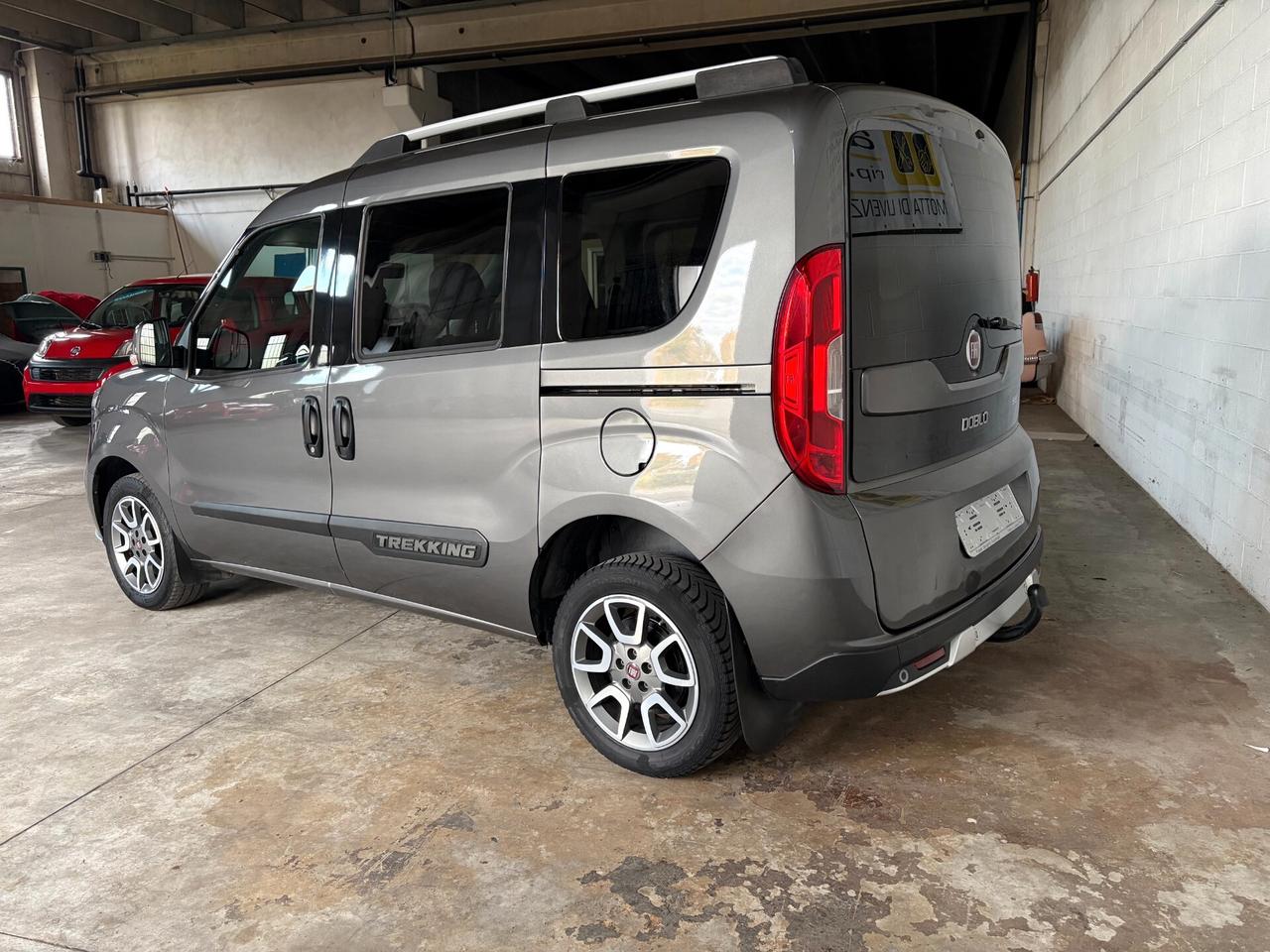 Fiat Doblo TREKKING 1.6 M-Jet 120cv GANCIO TRAINO