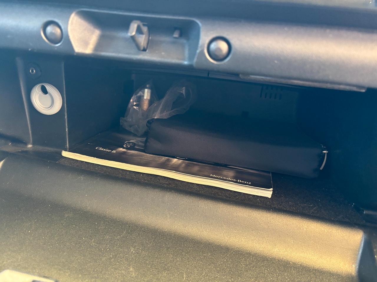 Mercedes-benz B 180 BlueEFFICIENCY Executive-2011