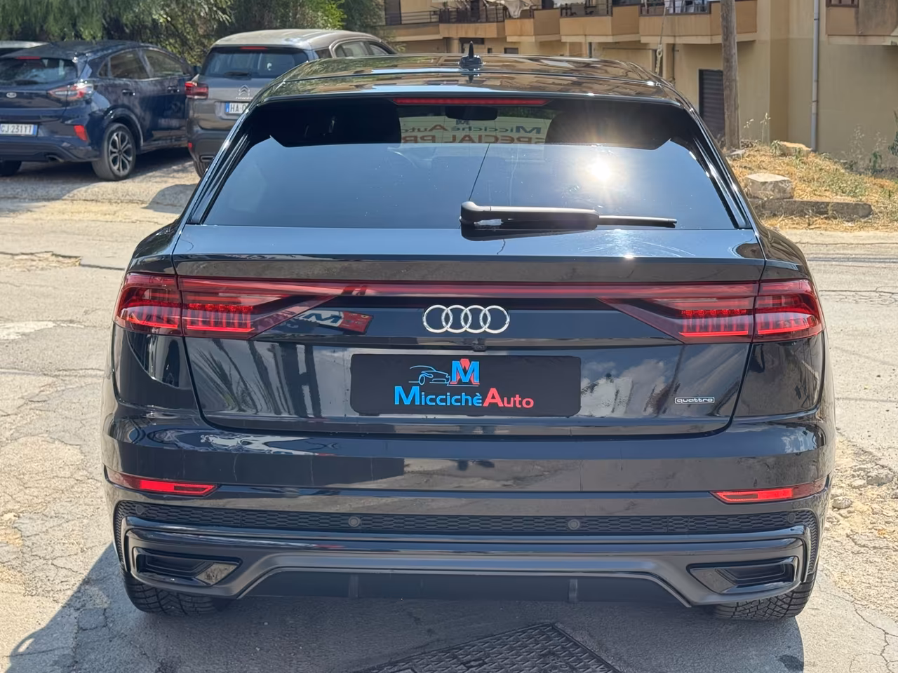 AUDI Q8 45 TDI 231 CV S-LINE MATRIX TETTO FULL IVA