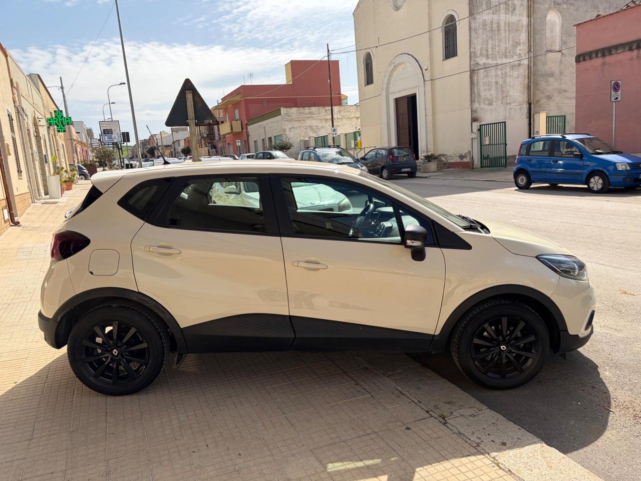 Renault Captur dCi 8V 90 CV Sport Edition2