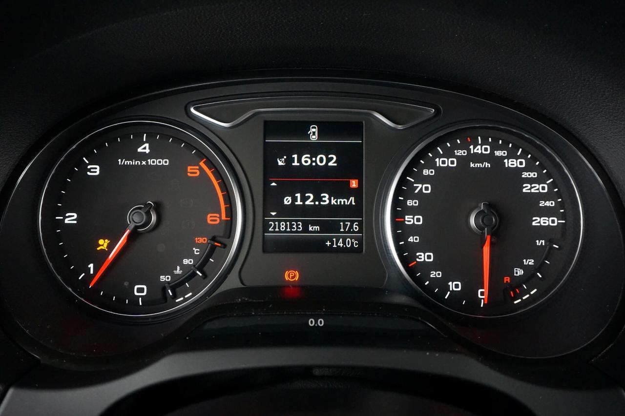 Audi A3 Sedan 2.0 TDI clean diesel Ambiente