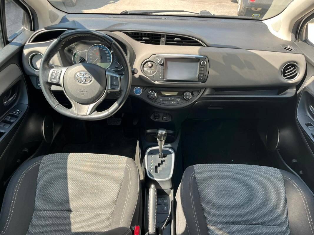 Toyota Yaris 1.5h Active 5p my16