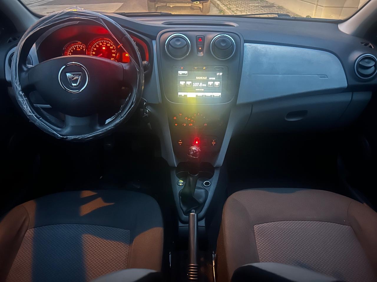 Dacia Sandero 1.2 GPL 75CV