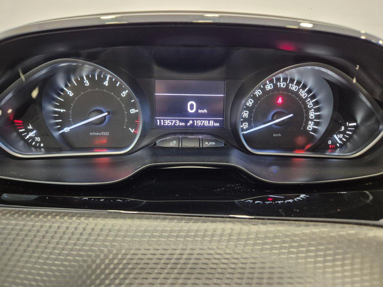 Peugeot 208 1.2 puretech Allure 5P - NEOPATENTATI - UNIPROPRIETARIO - Cam - Carplay