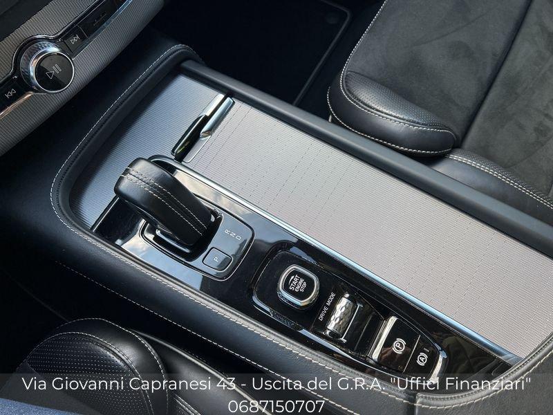 Volvo XC90 B5 AWD Geartronic R-design