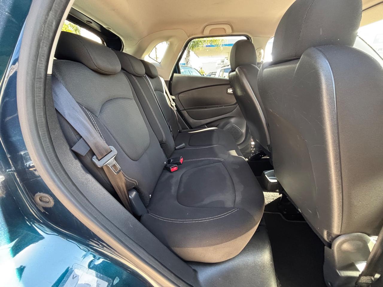 RENAULT CAPTUR TCE 90CV 80.000KM FULL OPT