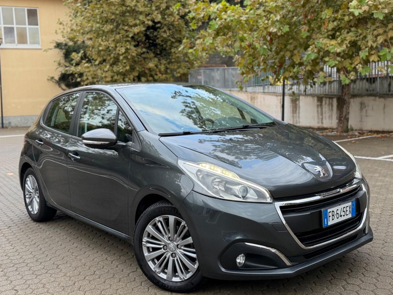 Peugeot 208 1.4hdi 75cv Diesel - euro6 - 2016