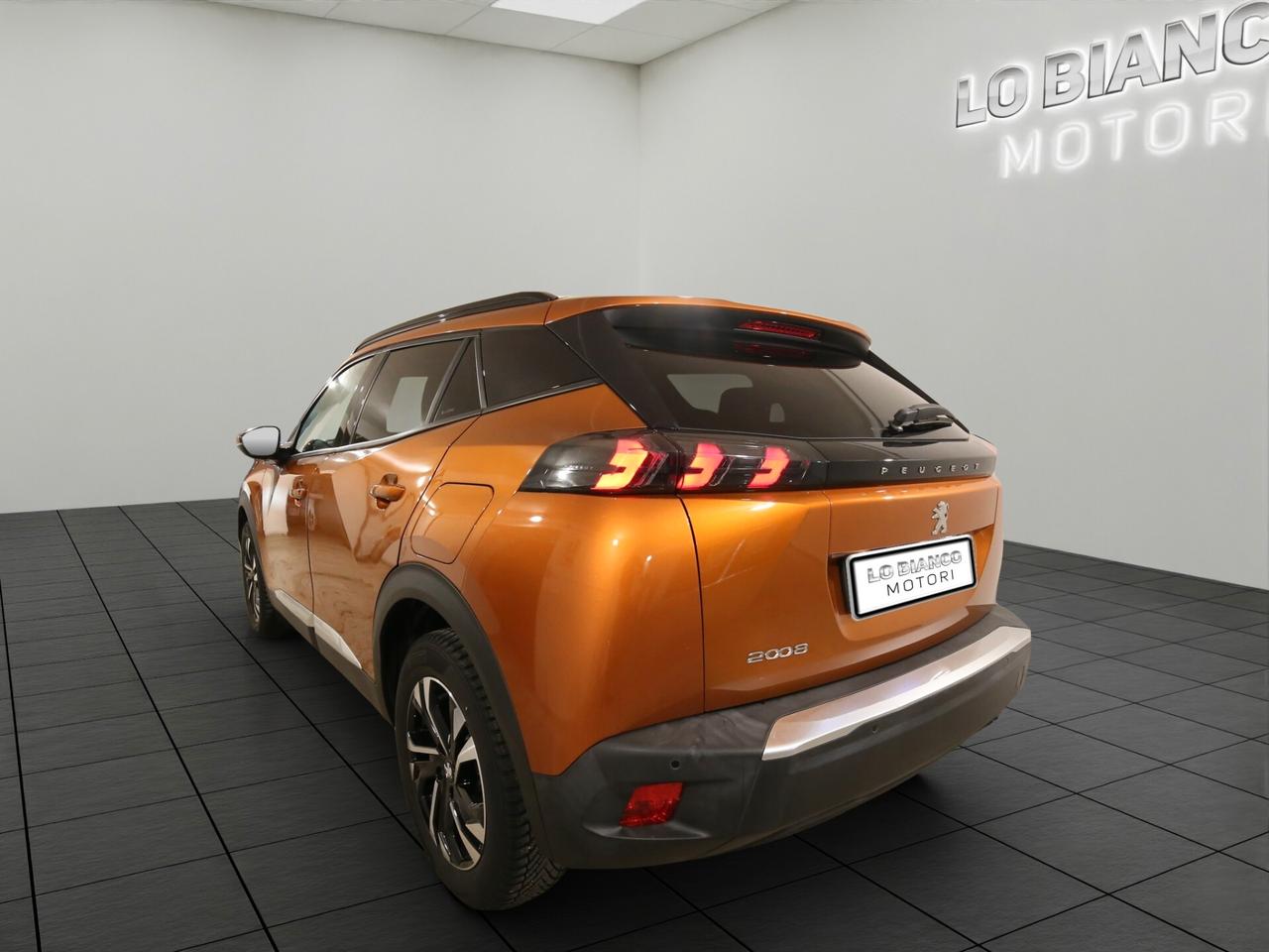 Peugeot 2008 Allure 1.5 BlueHDi 130CV