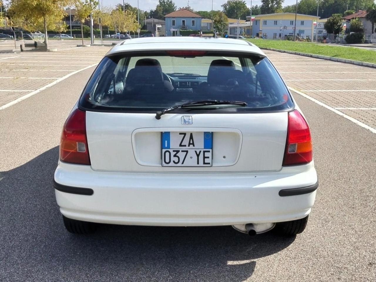 Honda Civic Coupé 1.6 16V V-TEC 160Cv EK4 Limited Edition