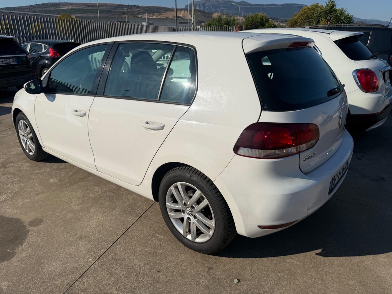 Volkswagen Golf 1.6 TDI DPF 5p. Highline