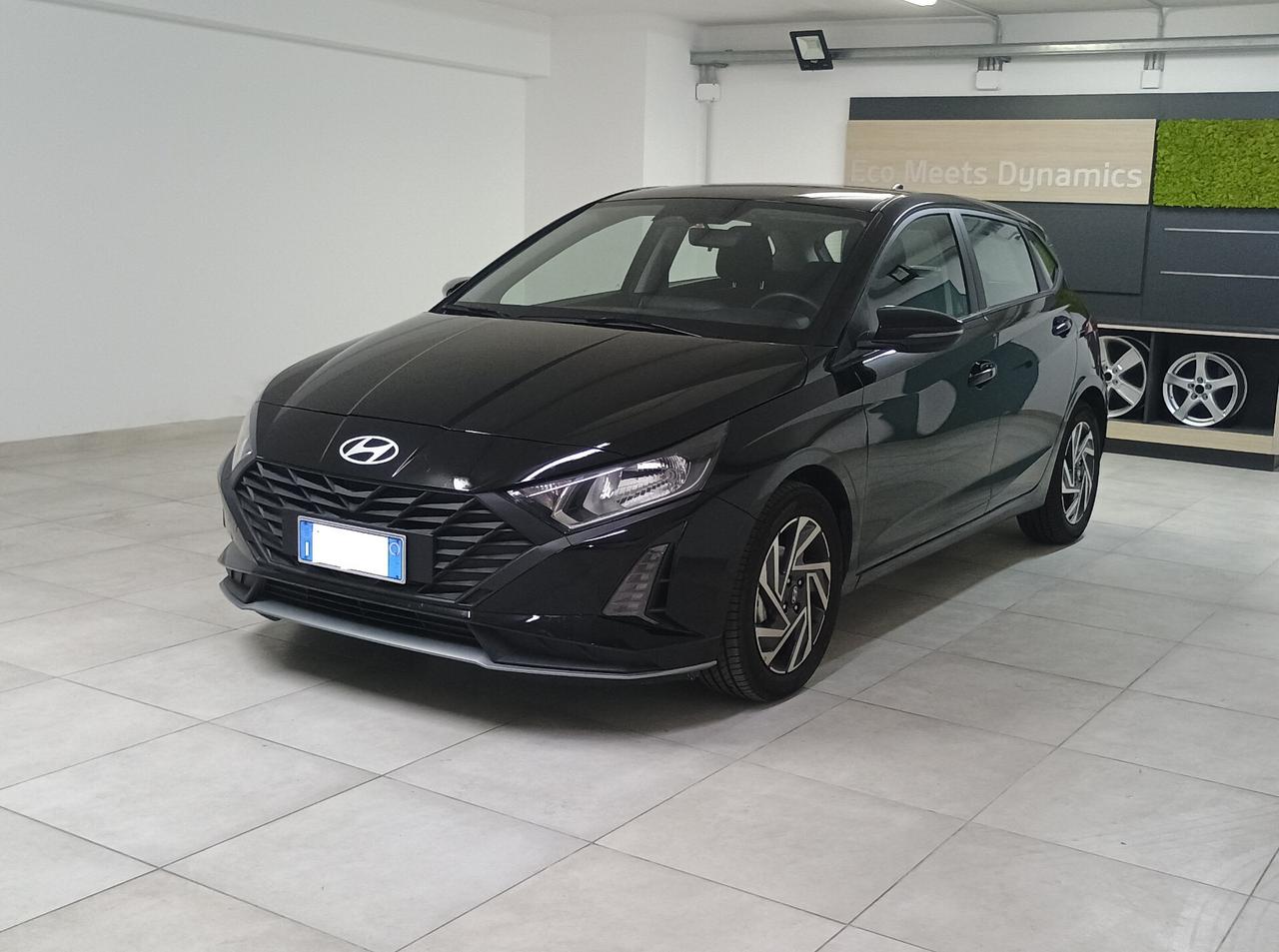 Hyundai i20 1.2 MPI MT Connectline