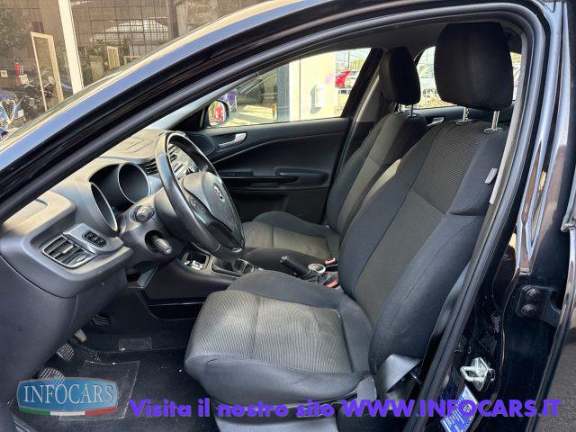 ALFA ROMEO Giulietta 1.6 JTDm-2 105 CV Distinctive