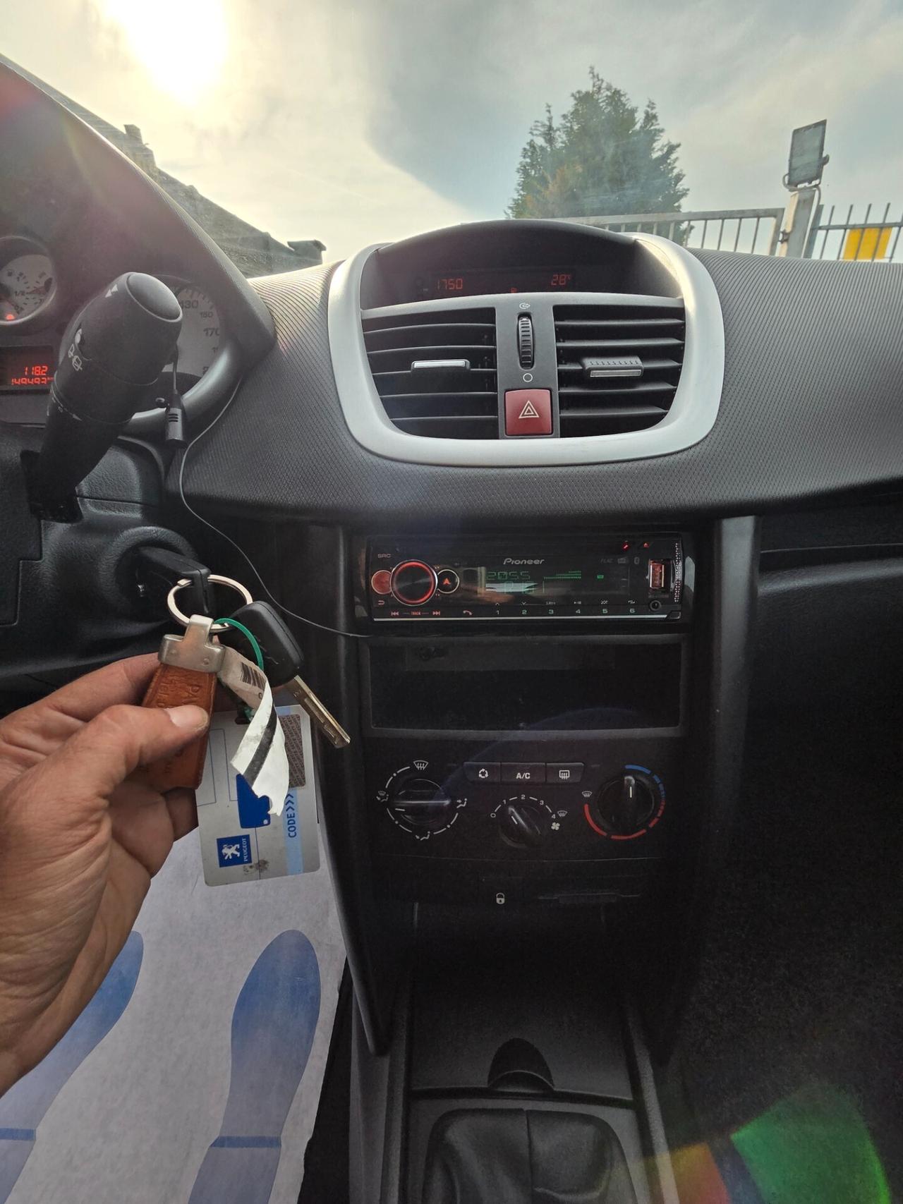 Peugeot 207 1.6 HDi 90CV 5p. XS