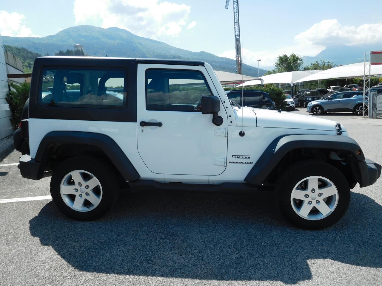 Jeep Wrangler 2.8 CRD DPF Sport