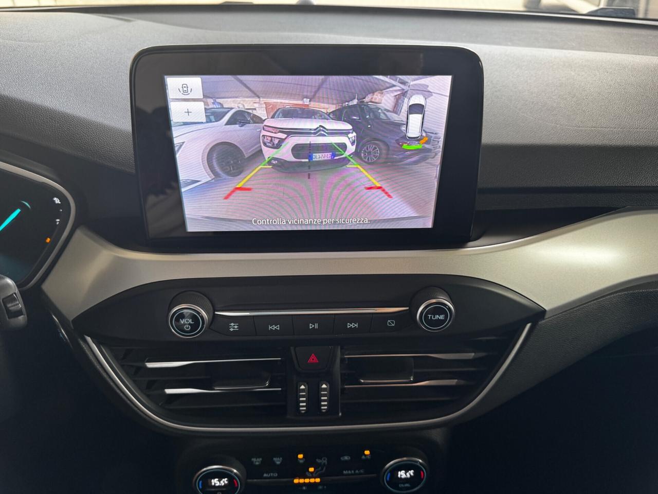 Ford Focus 1.5 TDCI 95 CV TITANIUM