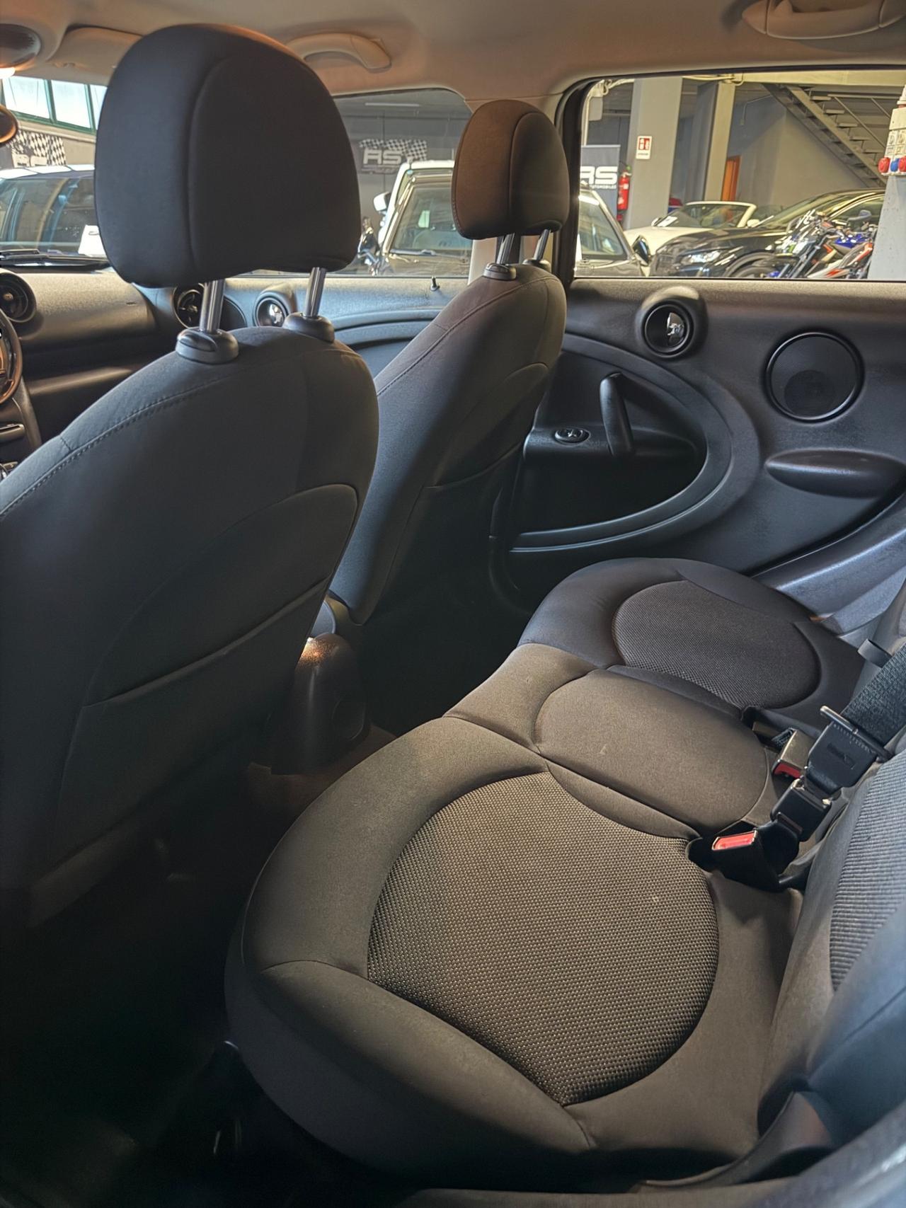 Mini COUNTRYMAN 1.6 COOPER D NEOPAT KMCERT GARANZ