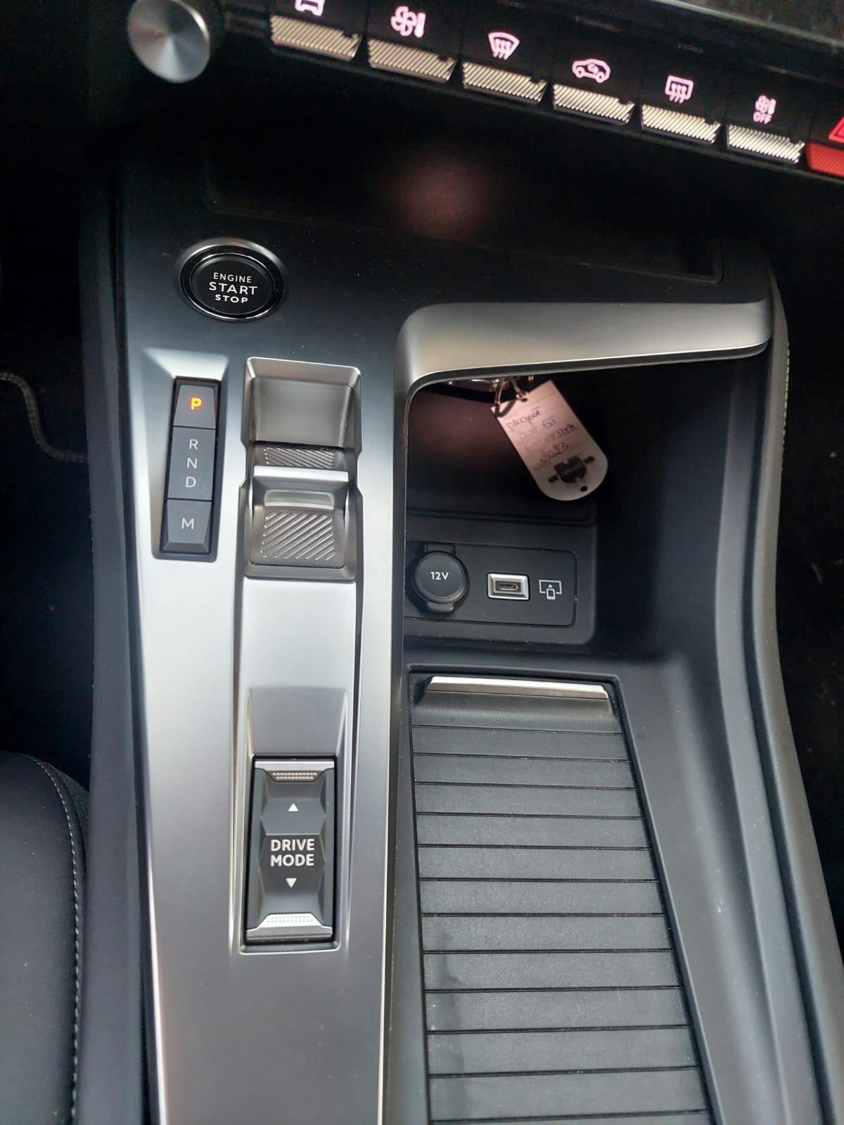 PEUGEOT 308 DIESEL 1.5 130 CV