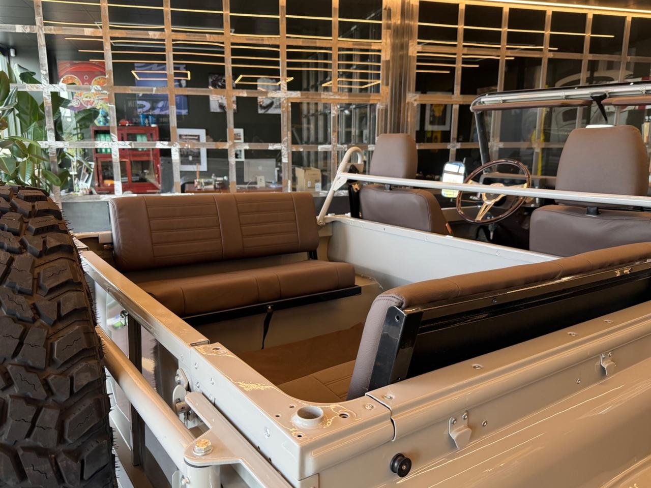 Land Rover Defender 90 2.5 td Soft Top 19J