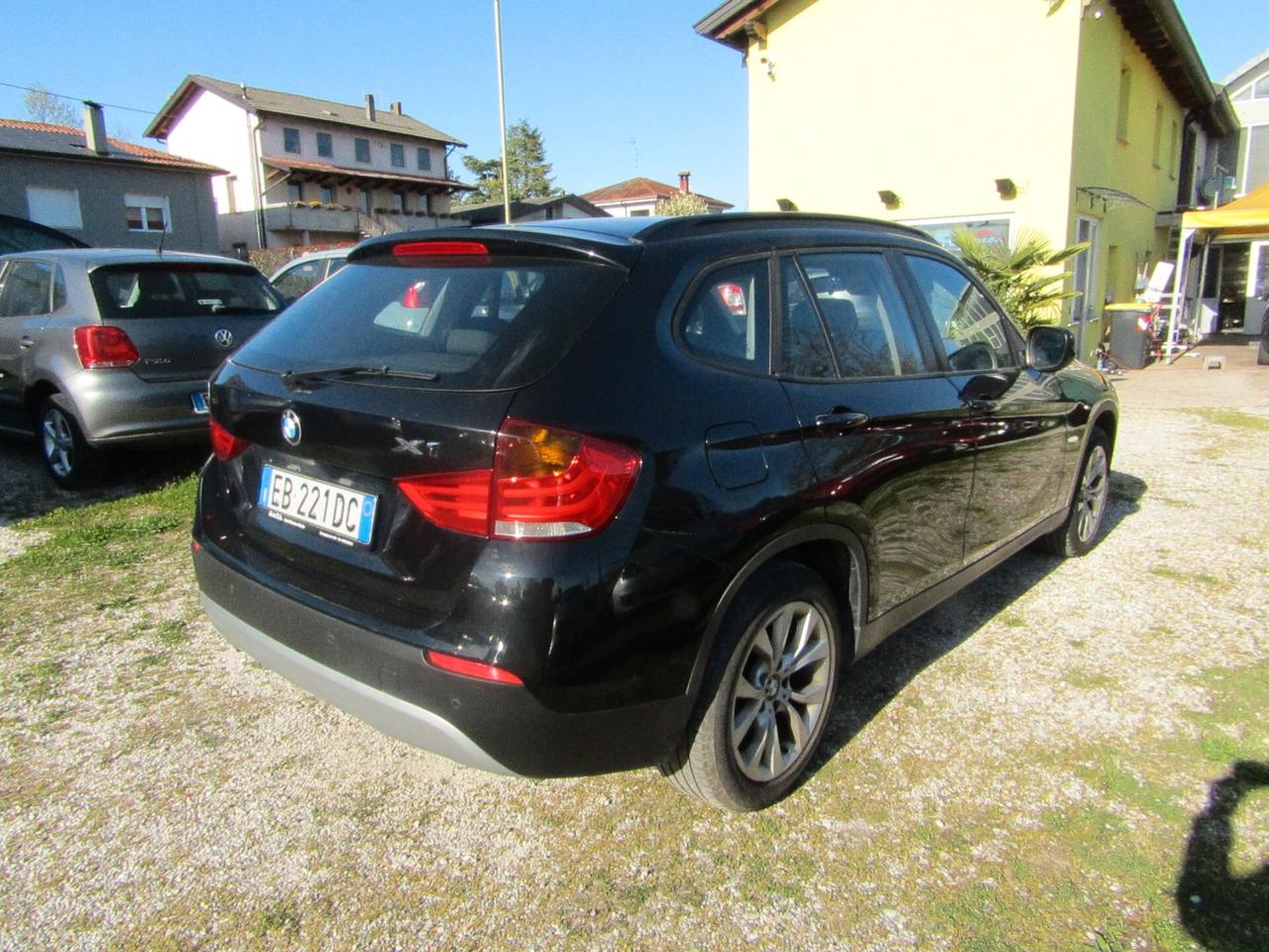 Bmw X1 2.0 18D manuale anche neopat.
