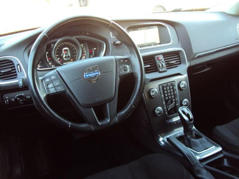 Volvo V40 V40 D2 Powershift Kinetic