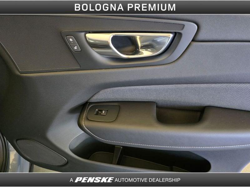 Volvo XC60 XC60 B4 (d) Geartronic R-design