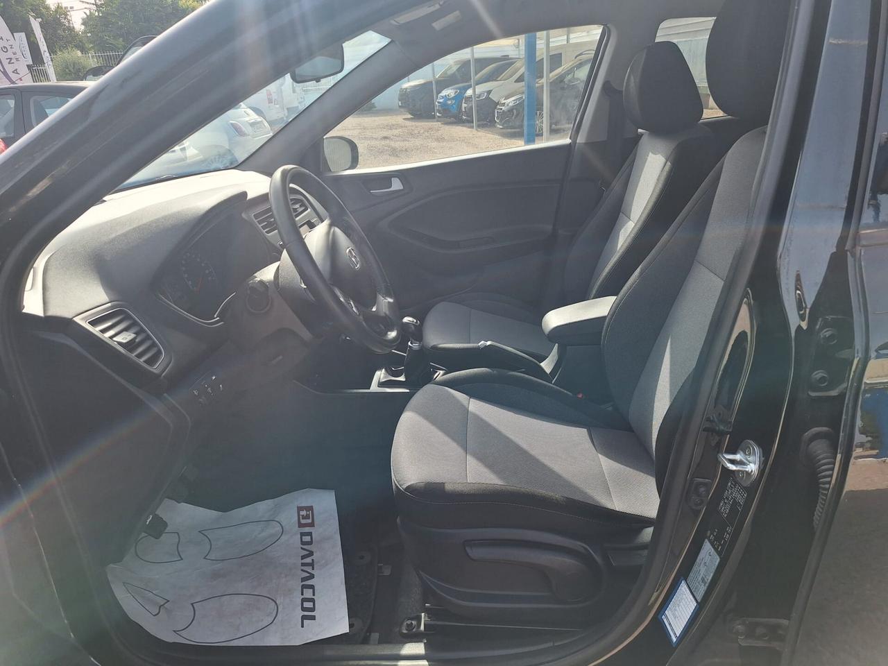Hyundai i20 1.2 5 porte Connectline