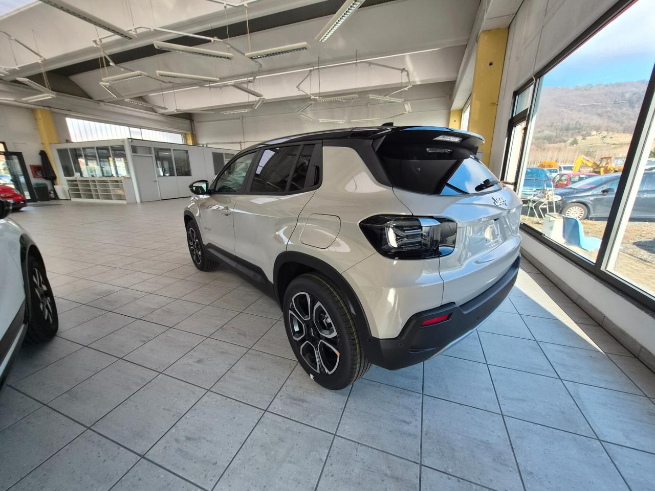 Jeep Avenger 1.2 Turbo 100 CV Summit