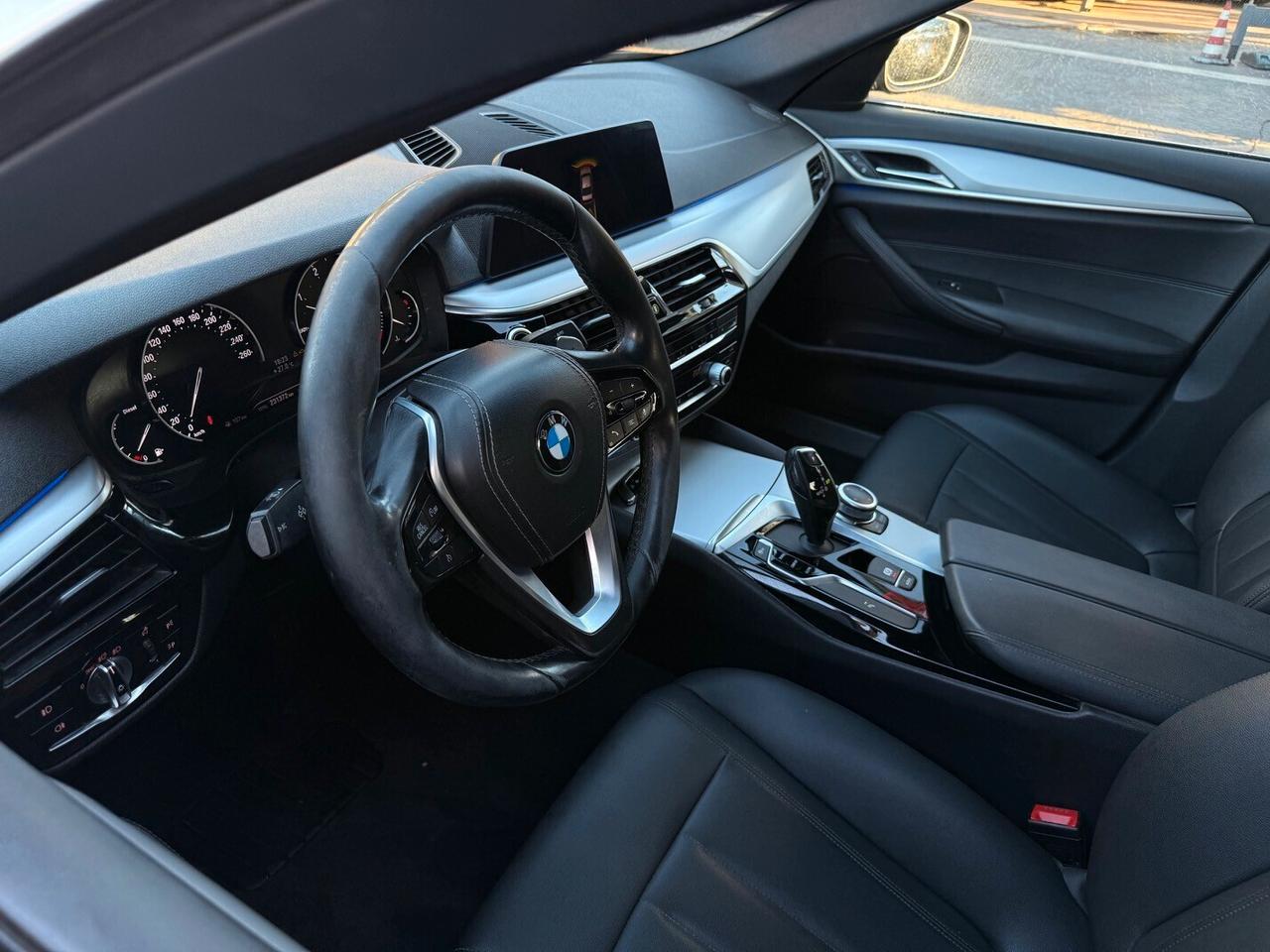 Bmw 520 48V Luxury