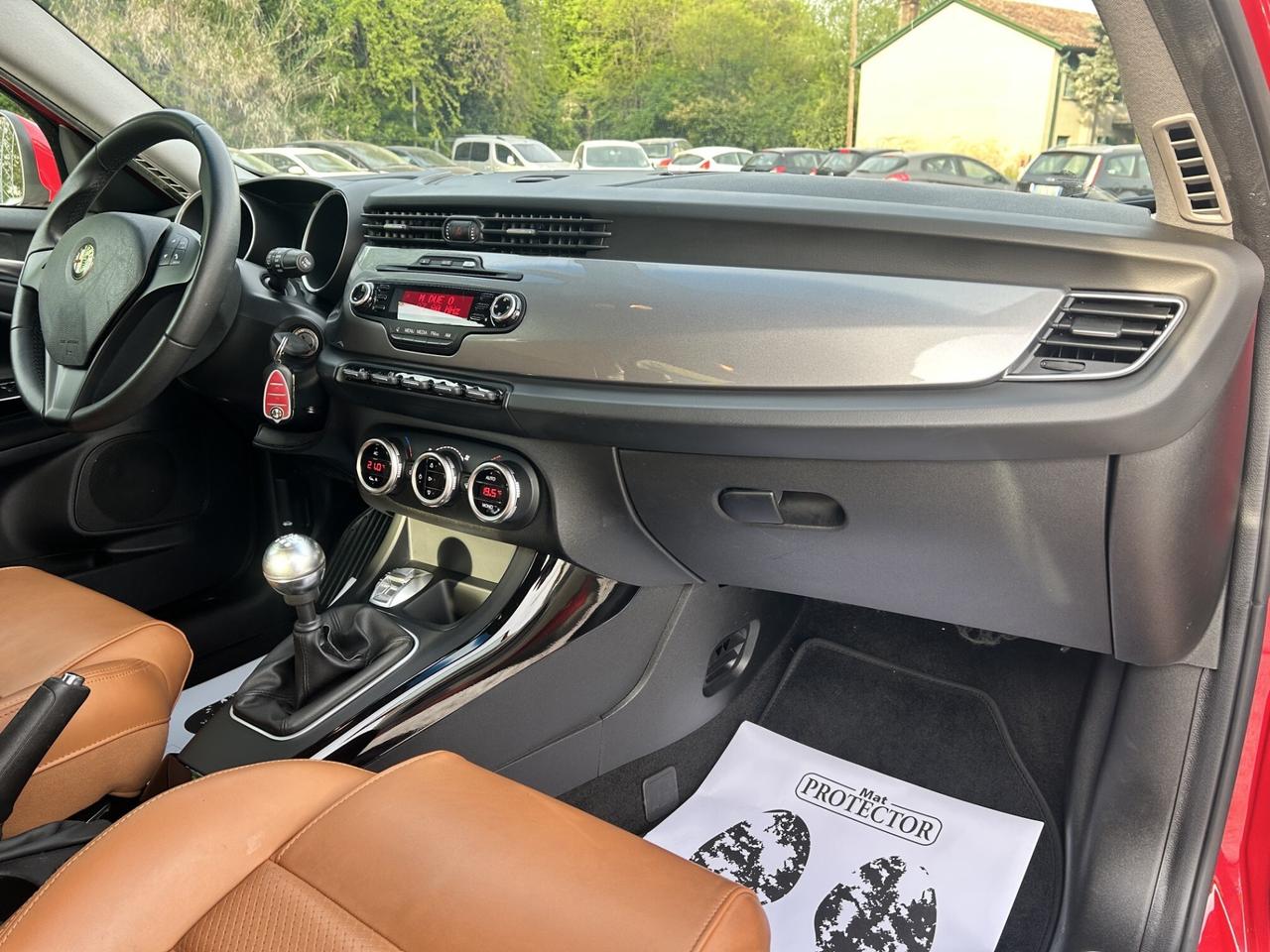 GIULIETTA 1.4T-JET 120CV UNICO PELLE NEOPATENTATI