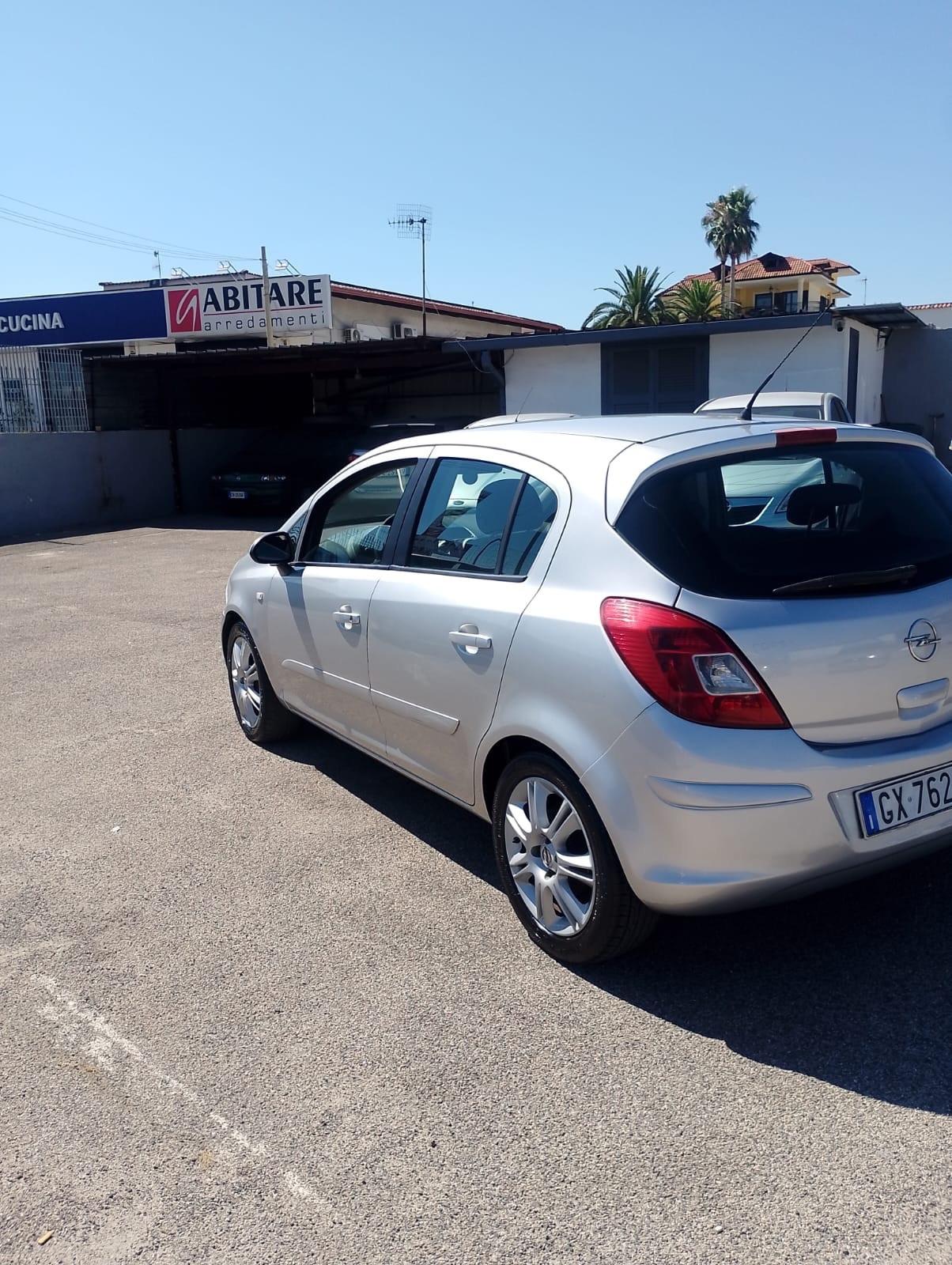 Opel Corsa 1.3 CDTI 75CV ecoFLEX F.AP 5 porte Cosmo