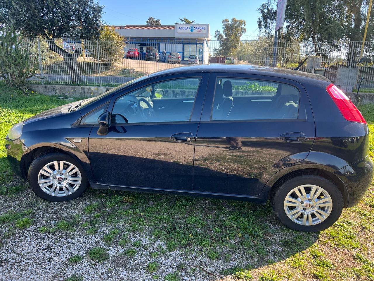 Fiat Punto 1.3 distribuzione + tagliando eseguiti