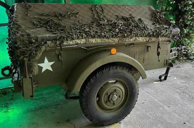 Jeep Willys 2.0 D CJ5 AUTOC. CON CARRELLO RESTAURO MANIACALE