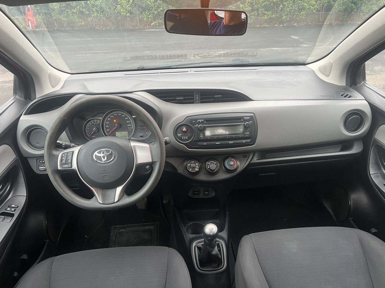 Toyota Yaris 1.0 5 porte Lounge