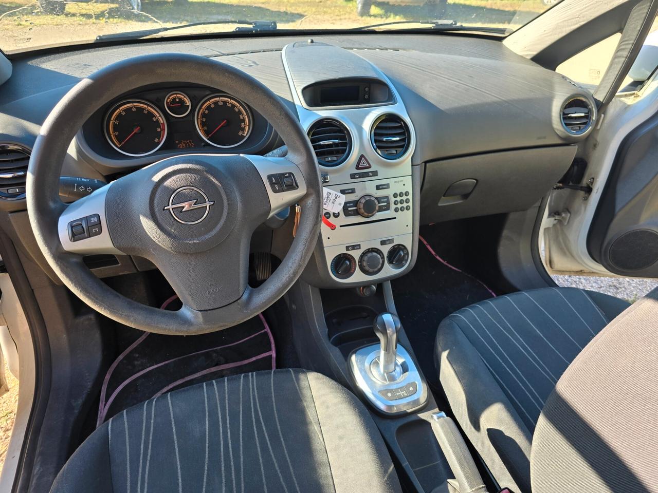 Opel Corsa 1.4 16V 3 porte AUTOMATICA