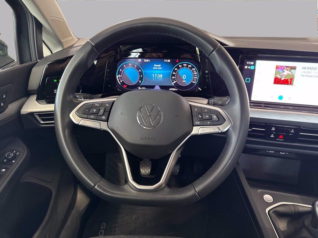 VOLKSWAGEN Golf 1.5 tsi evo life 130cv del 2023