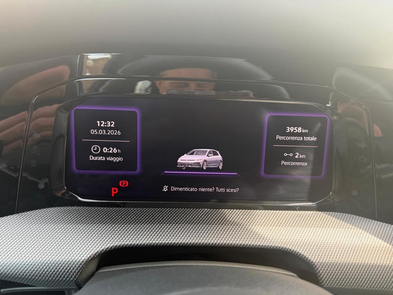 Volkswagen Golf R/2.0/DSG/4MOTION/BLACK EDITION/HEAD UP/NAVI/TELPDC/F1/CERCHI 19/SED.SPORT/PRONTA CONSEGNA!!