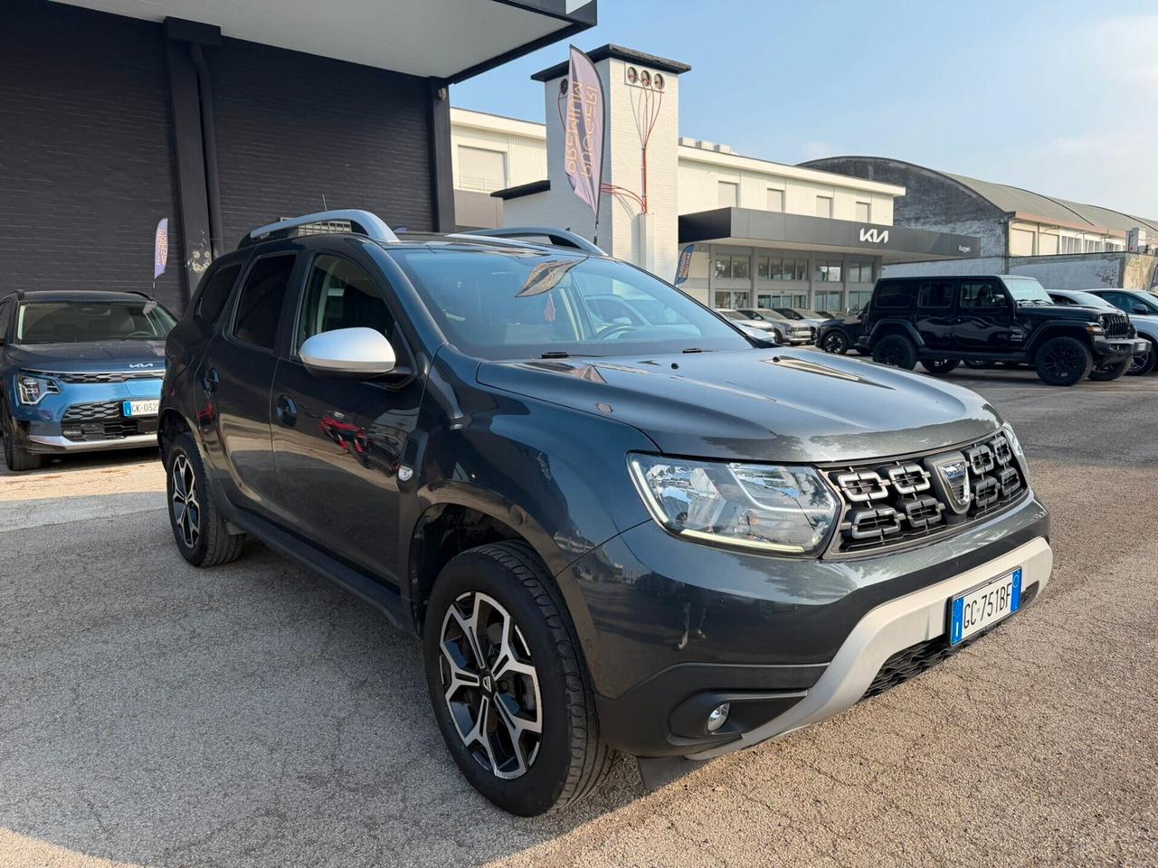 Dacia Duster 1.0 TCe 100 CV ECO-G 4x2 15th Anniversary
