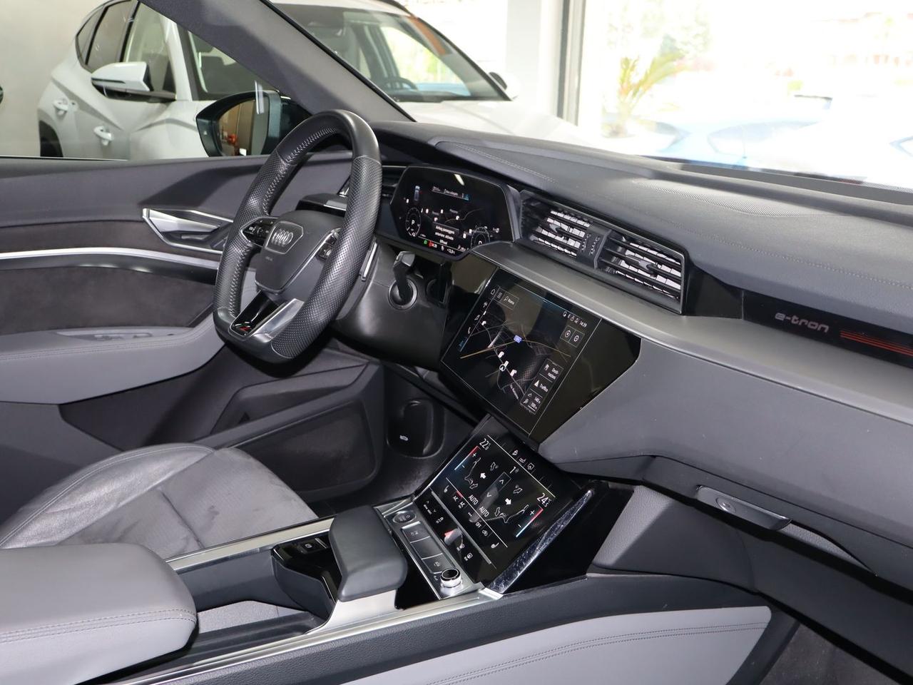 Audi e-tron S Line 55 #10169