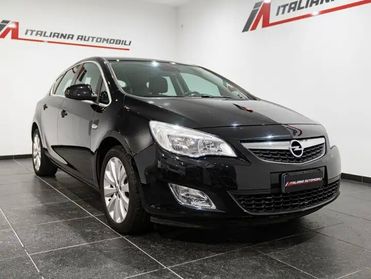 Opel Astra 1.6 115CV 5 porte Cosmo
