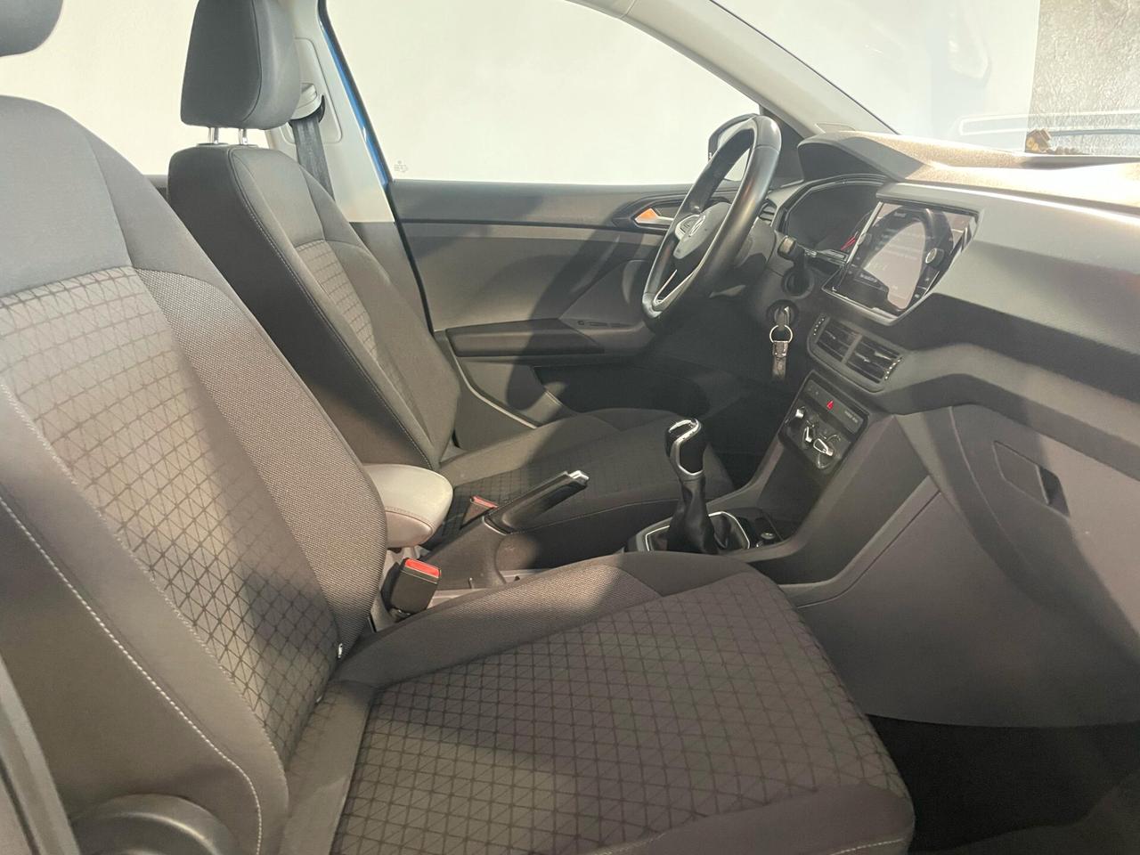 Volkswagen T-Cross 1.0 95CV PRONTA CONSEGNA NEOPATENTATI