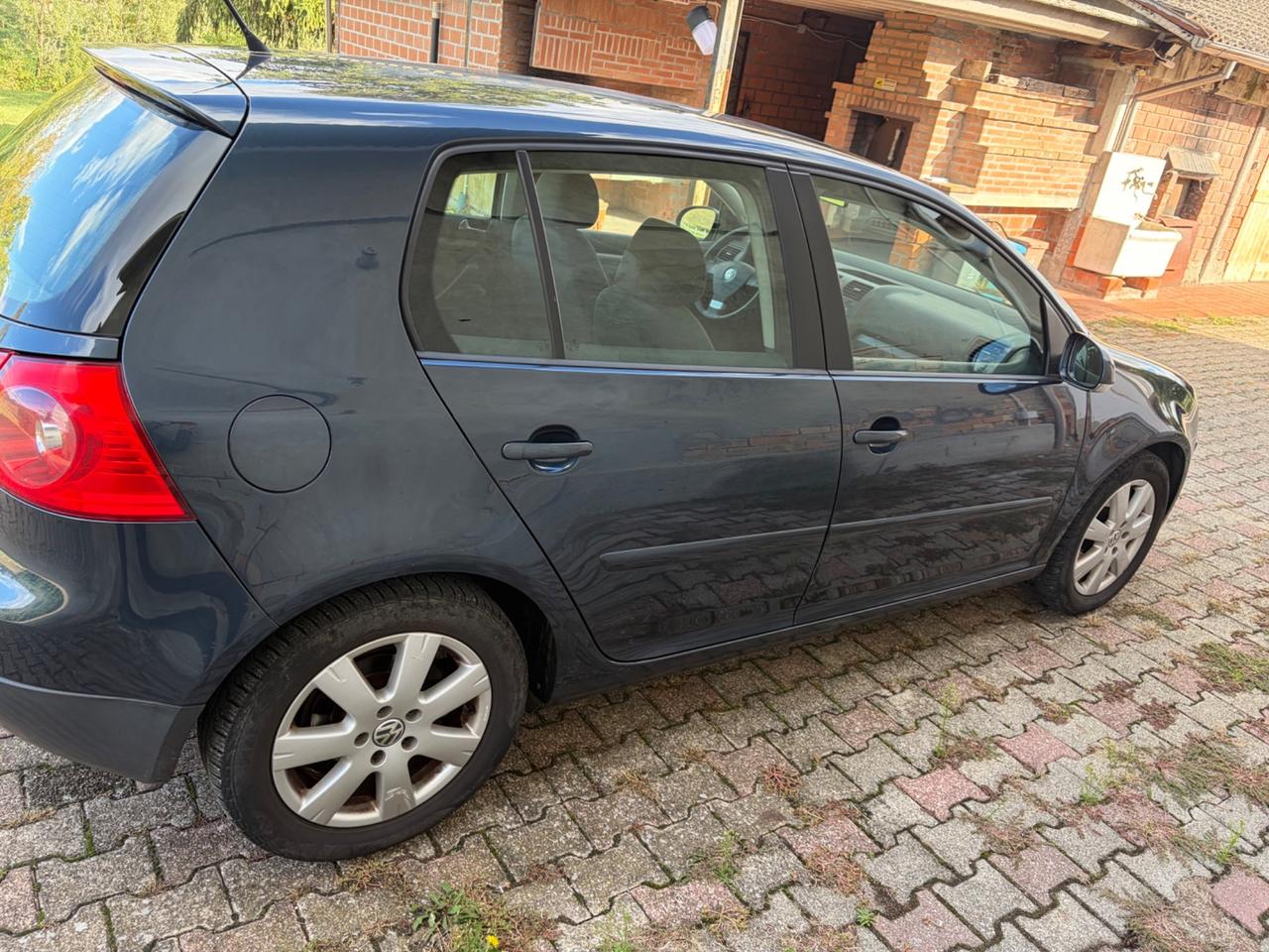 Volkswagen Golf 1.6 GPL