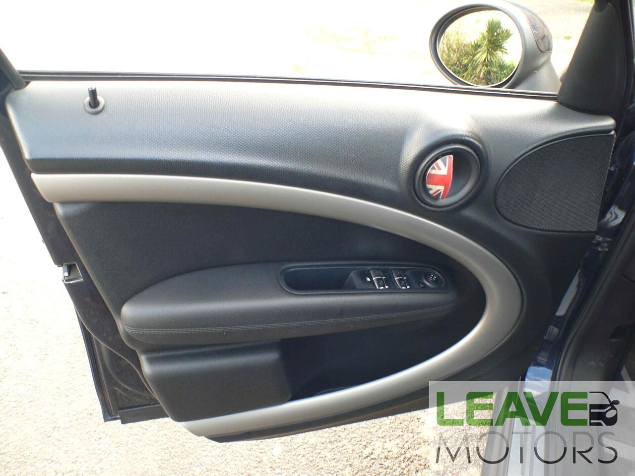 Mini Cooper D Countryman 1.6 (M1458)