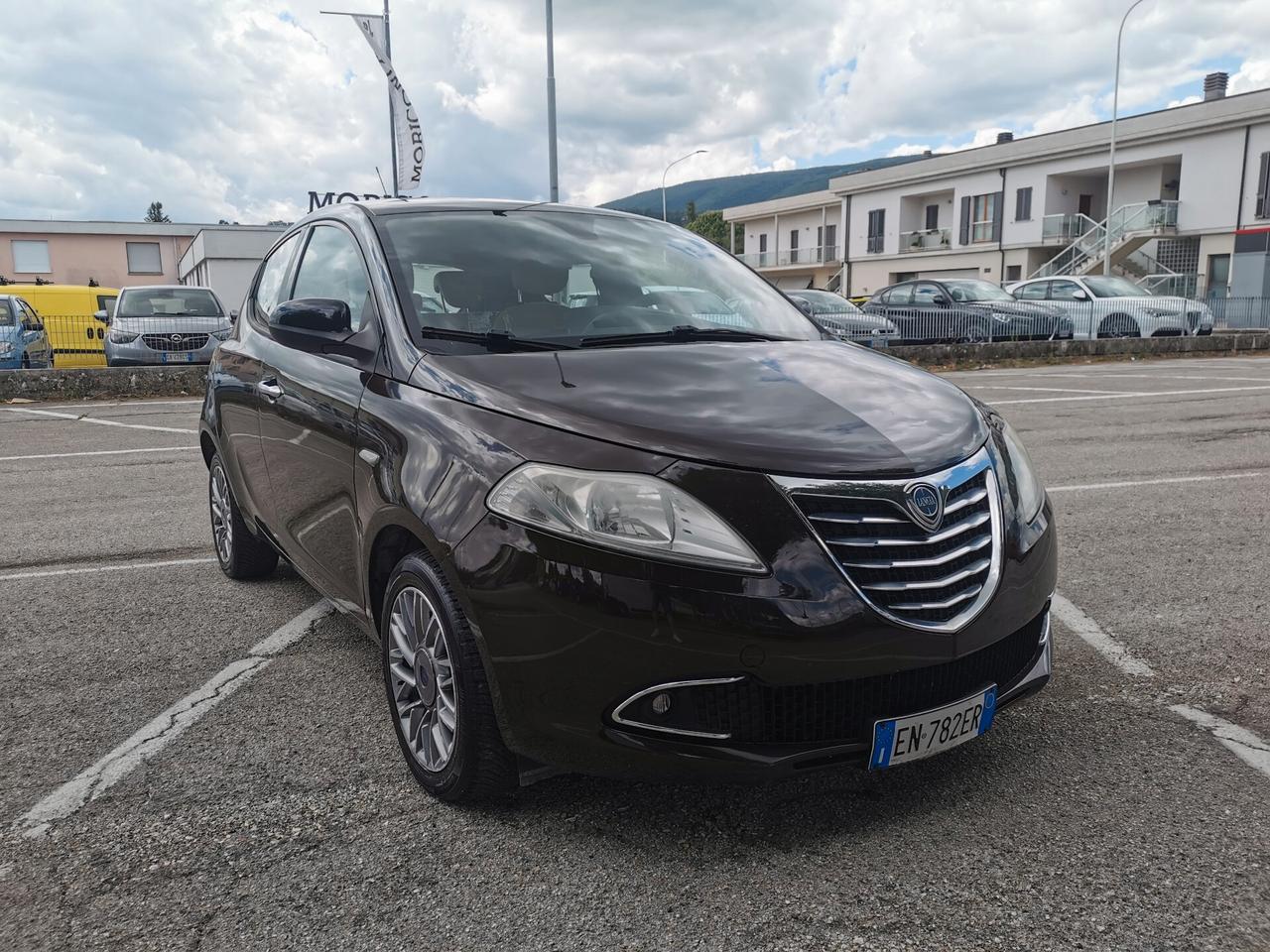 Lancia Ypsilon 1.2 GPL OK NEOPATENTATI