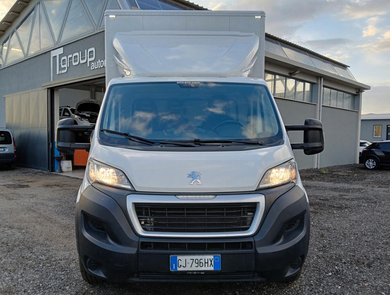 Peugeot Boxer 435 2.2 BlueHDi 140 S&S PLM Cabinato Premium