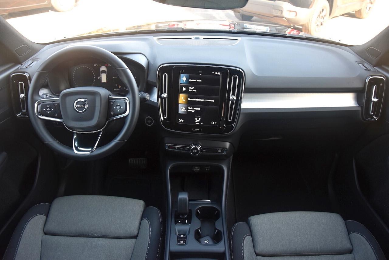 Volvo XC40 T4 Recharge Plug-in Hybrid Core