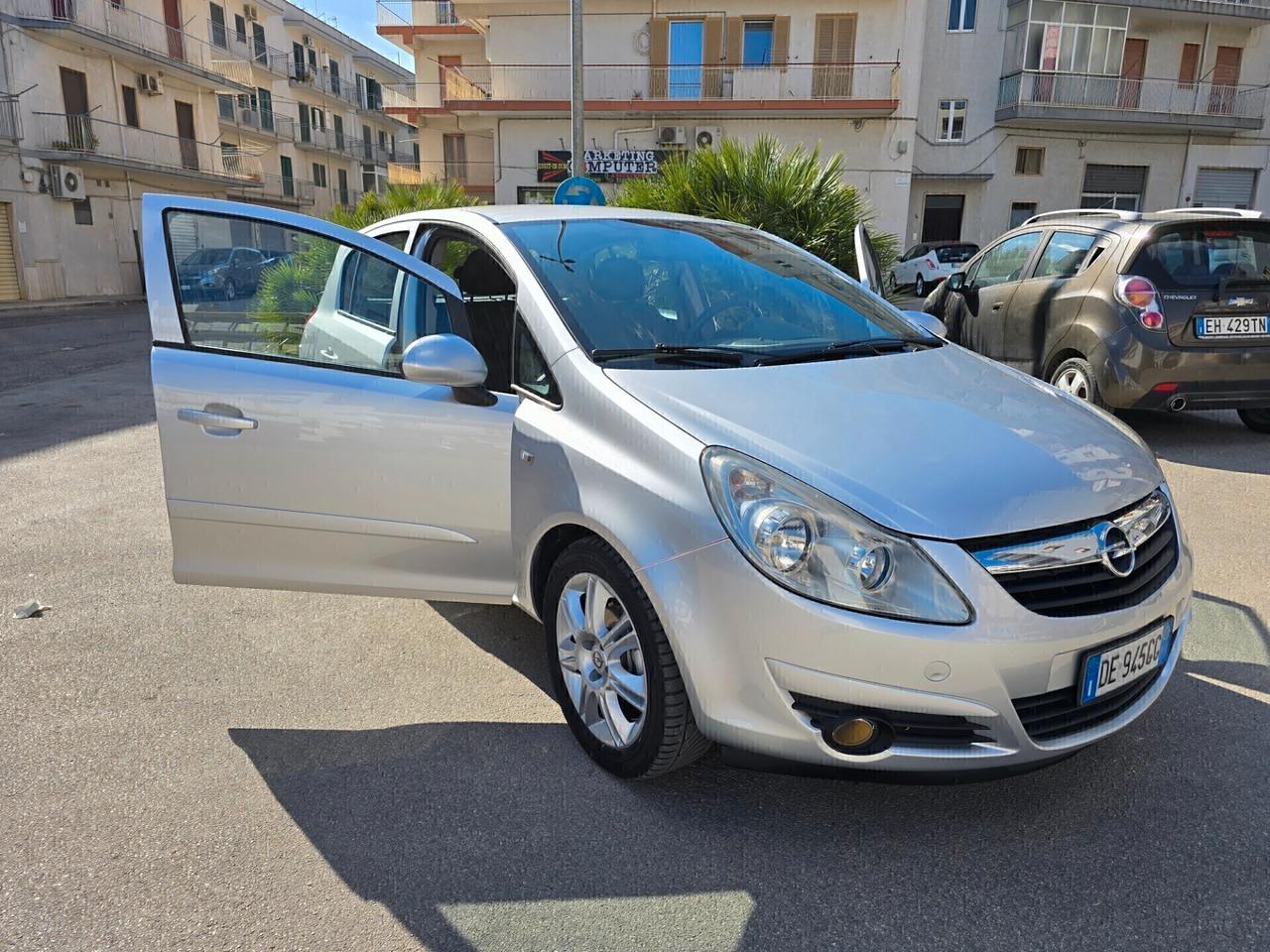 Opel Corsa 4a Serie 1.2 5P Cosmo